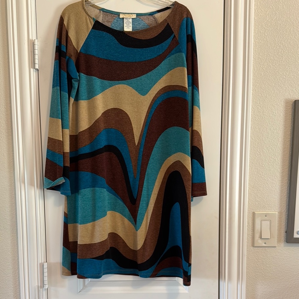 Multicolor Abstract Pattern Bell Sleeve Dress
